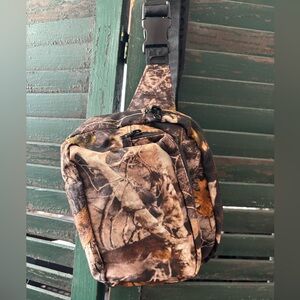 Baggu Photo Forest Fanny Pack- NWT